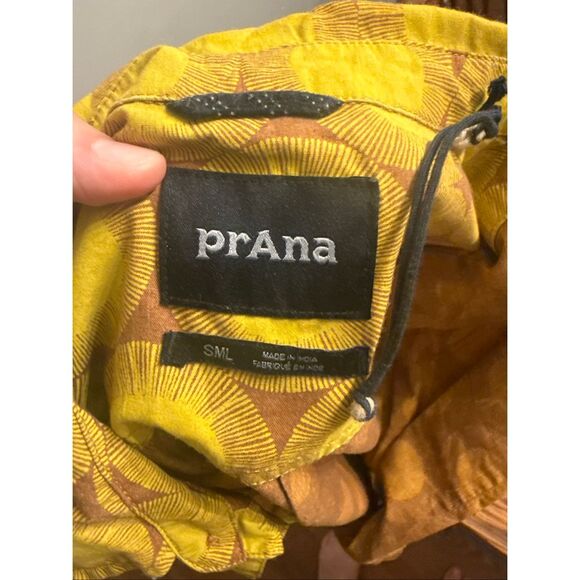 PrAna retro circle design button up short sleeve size Small - Picture 4 of 5